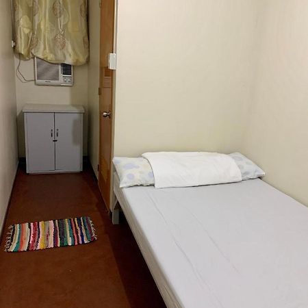 Mybed Dormitory Cebu Stadt Exterior foto