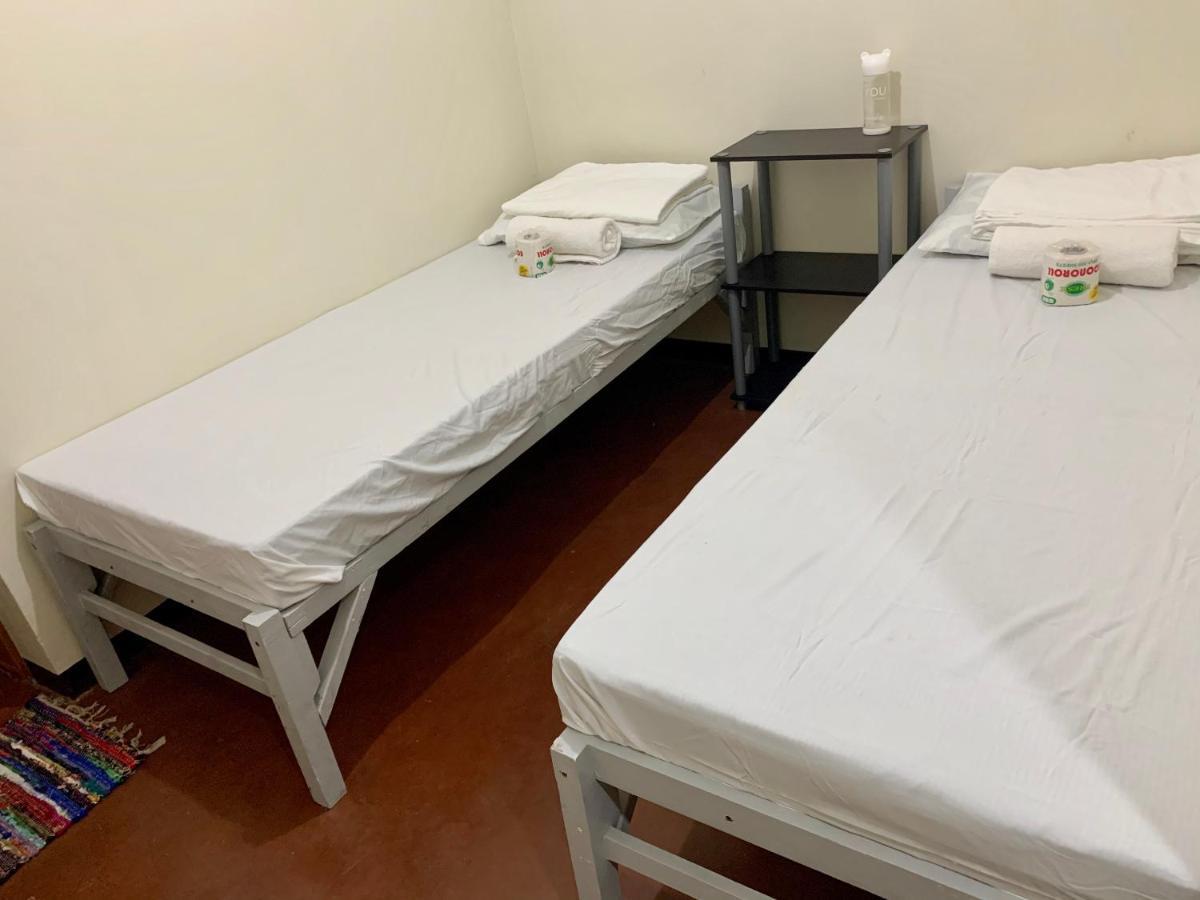 Mybed Dormitory Cebu Stadt Exterior foto